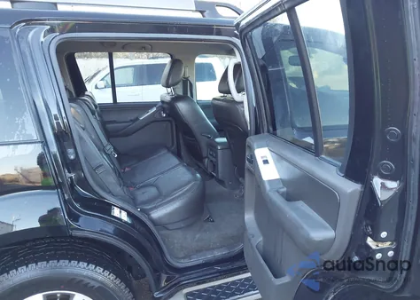 2011 Nissan Pathfinder Silver из США, поврежденный, VIN 5N1AR1NB8BC632462